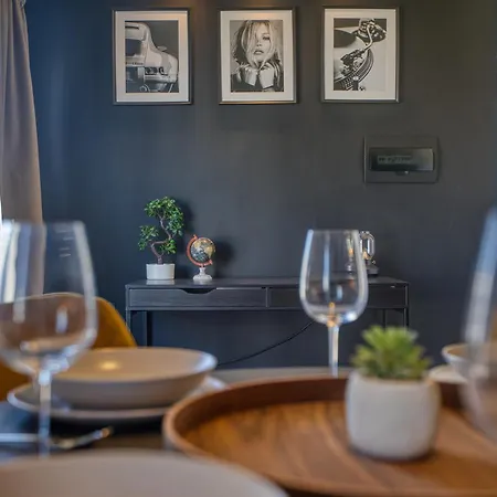 New & Unique 1br Unit In By Sf Homes 公寓 Żabbar