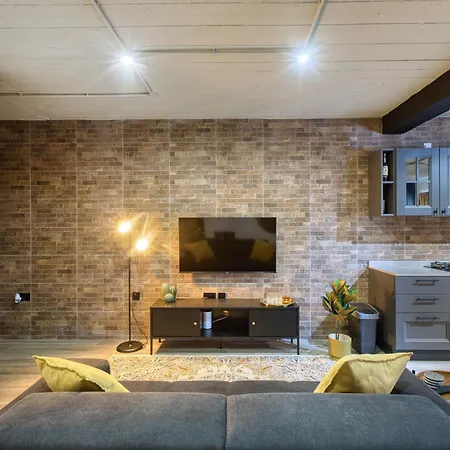 New & Unique 1br Unit In By Sf Homes Żabbar