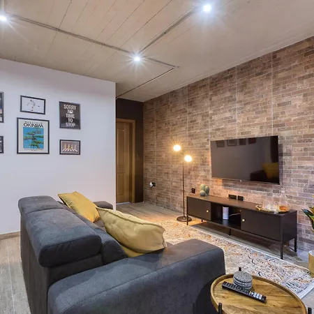 New & Unique 1br Unit In By Sf Homes Lägenhet