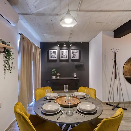 New & Unique 1br Unit In By Sf Homes 公寓